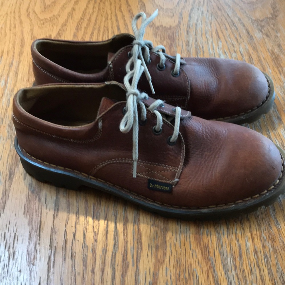 Dr Martin brown leather shoes